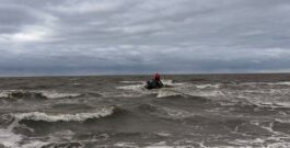 Marineflieger retten Schiffbrüchige aus Seenot